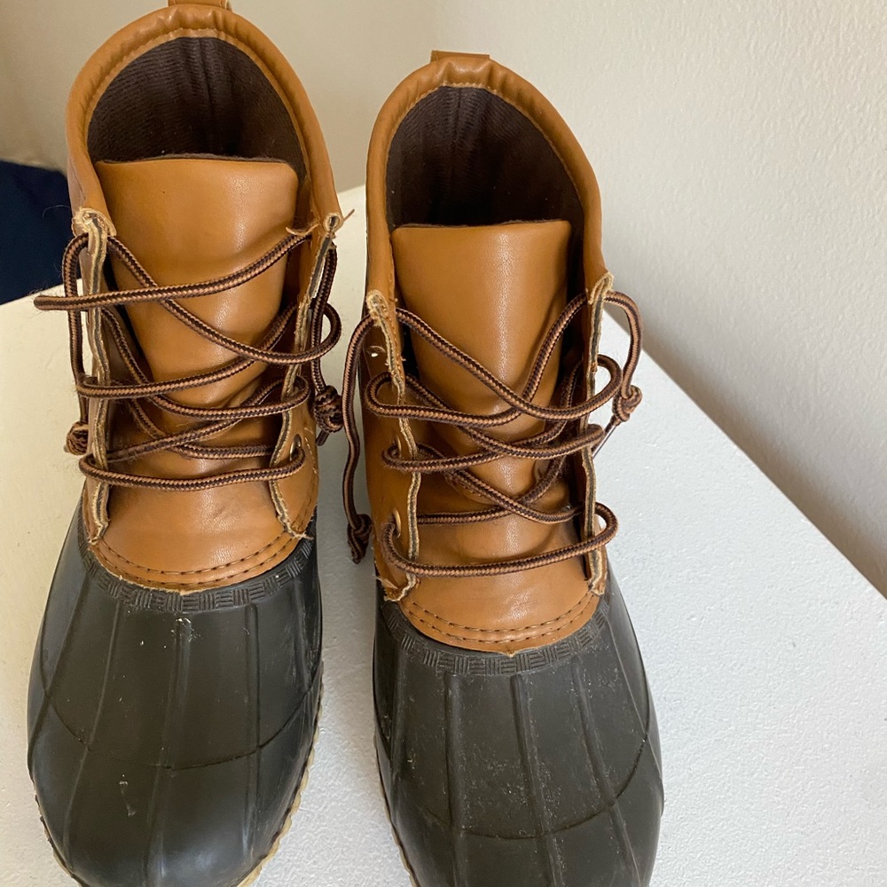 duck boots